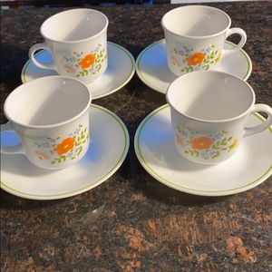 4 Corelle Wildflowers Cups and Saucers
